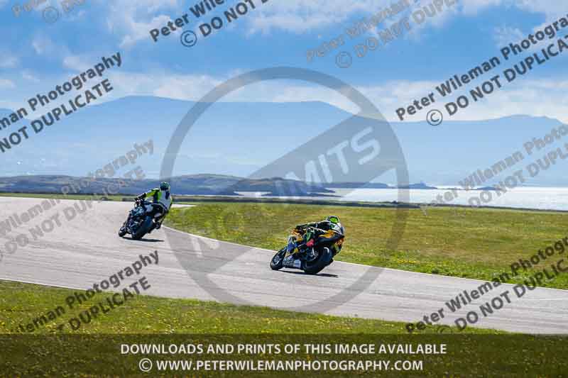 anglesey no limits trackday;anglesey photographs;anglesey trackday photographs;enduro digital images;event digital images;eventdigitalimages;no limits trackdays;peter wileman photography;racing digital images;trac mon;trackday digital images;trackday photos;ty croes